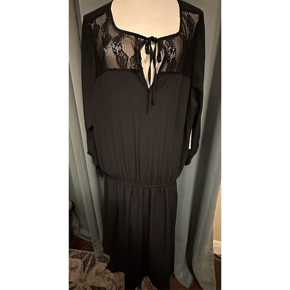 Women's Black Lace Long Sleeve V-Neck Dress Size 2X Formal